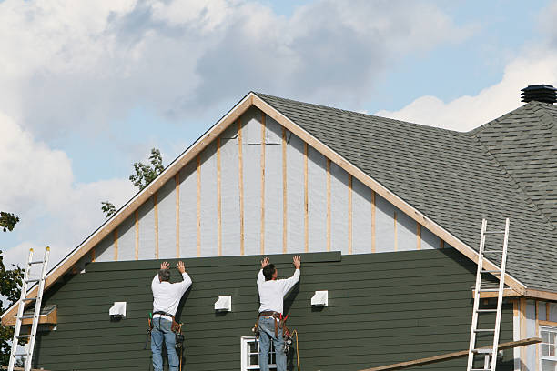 Professional Siding Repair technician working in Hanscom AFB, MA